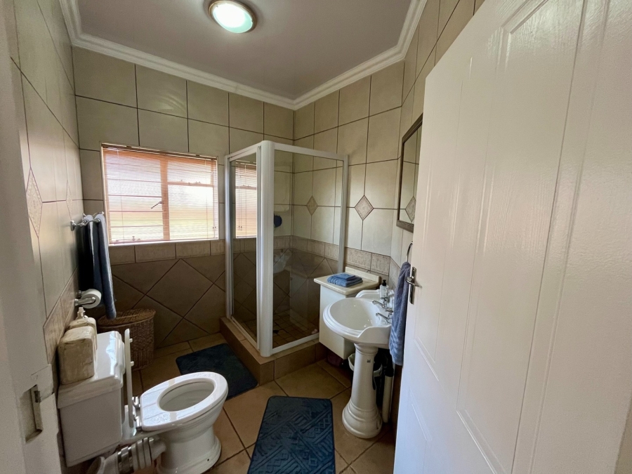 3 Bedroom Property for Sale in Wilkoppies North West